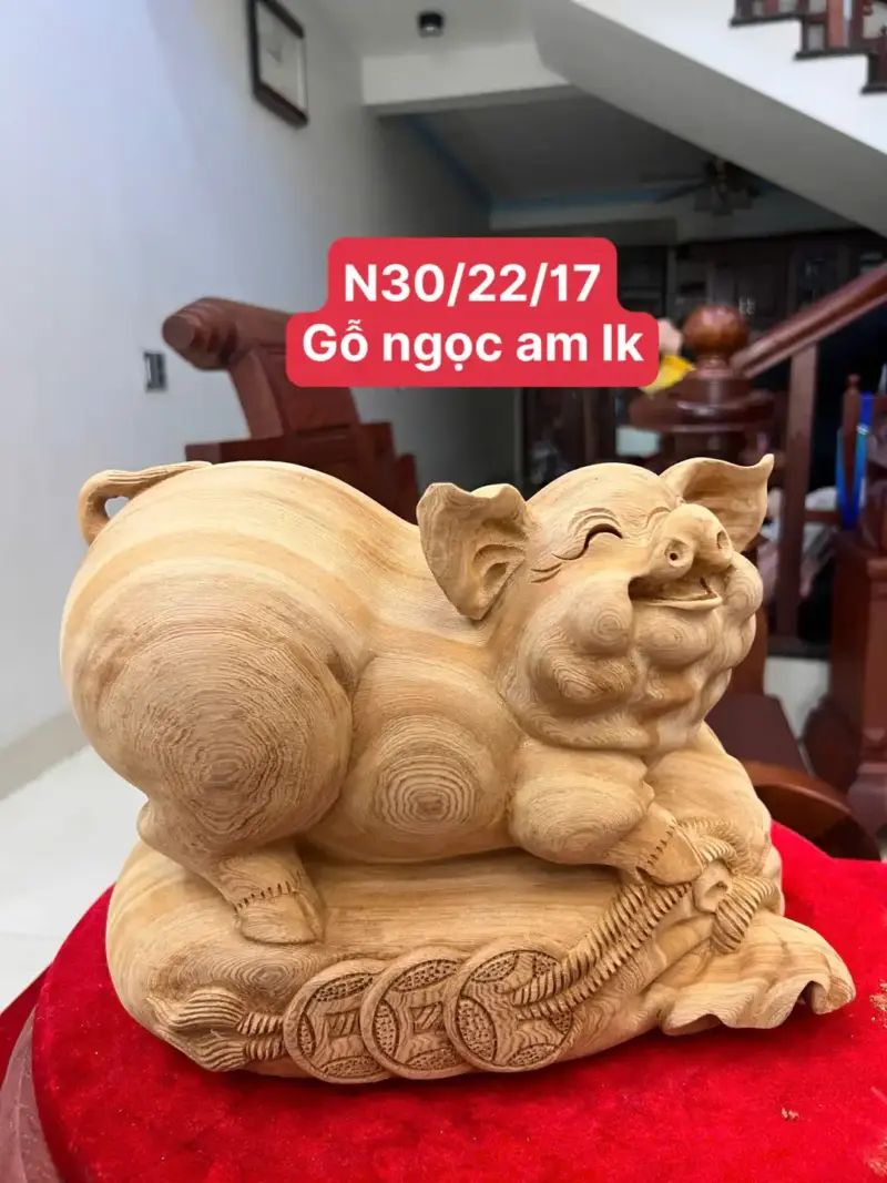 Tượng Heo Gỗ Ngọc Am Liền Khối Mộc Đẹp Cao 22cm