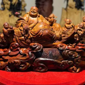 Tượng Di Lặc Gỗ Sưa Già Cao 34cm