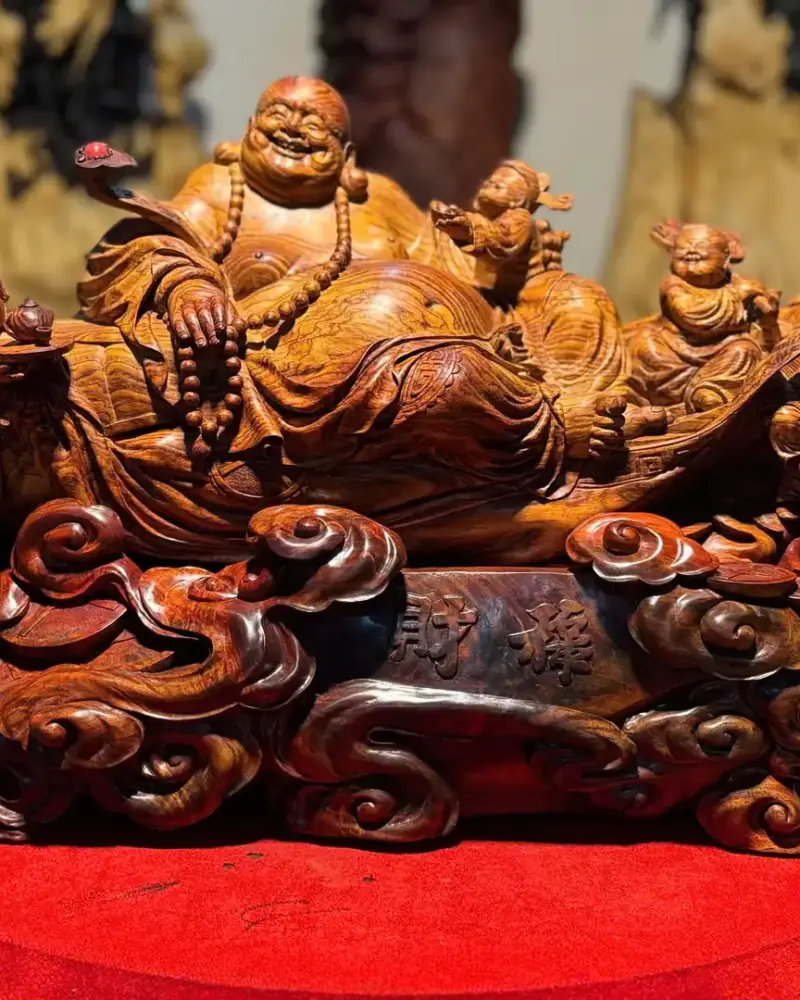 Tượng Di Lặc Gỗ Sưa Già Cao 34cm