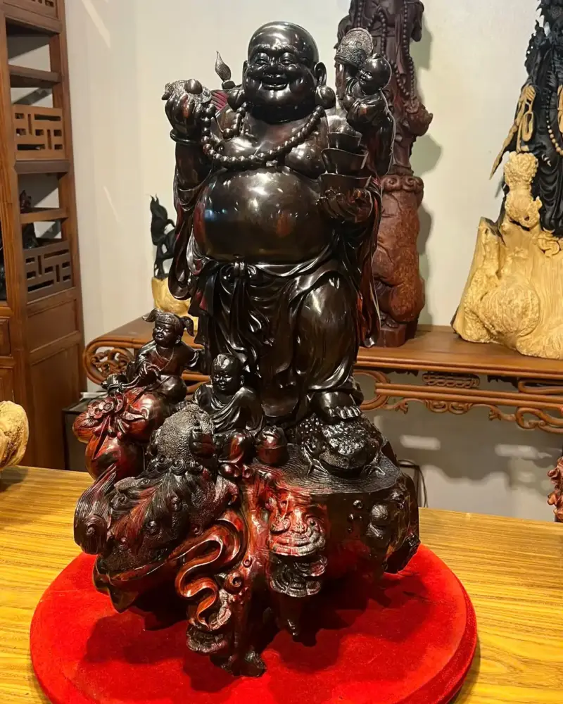 Tượng Di Lặc Gỗ Trắc Cao 68cm