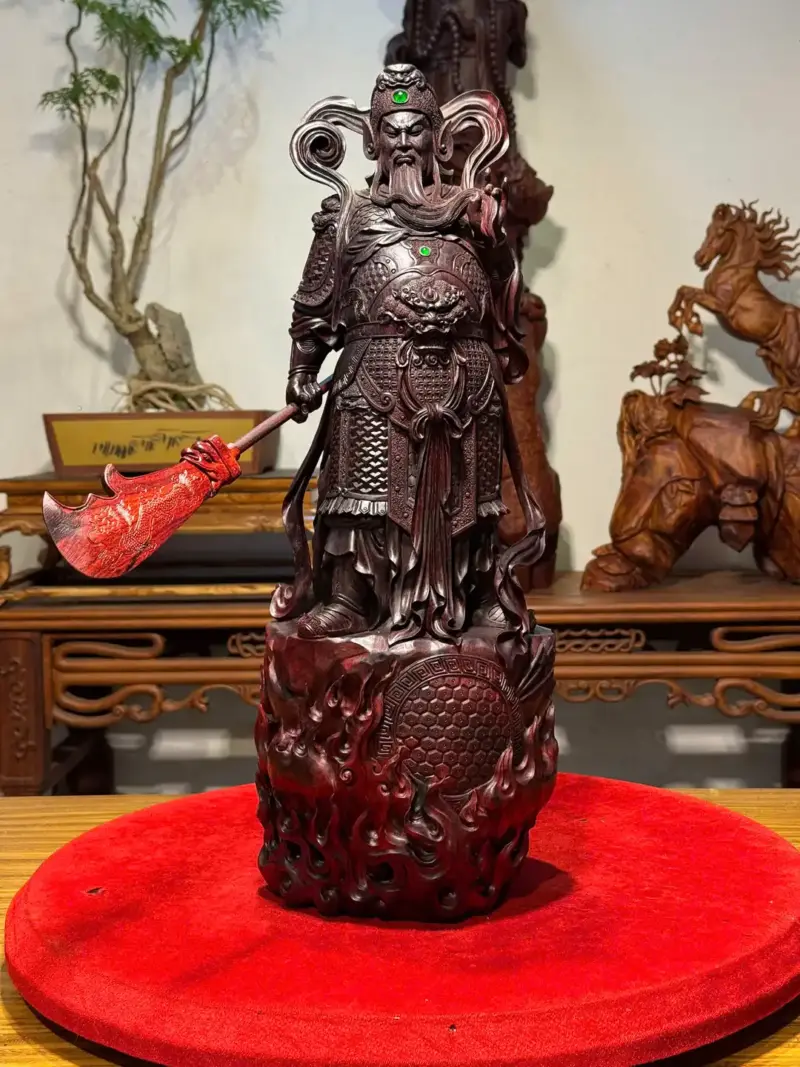 Tượng Quan Công Gỗ Tử Đàn Ấn Cao 50cm