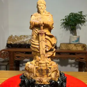 Tượng Trần Quốc Tuấn Gỗ Hoàng Đàn Cao 47cm