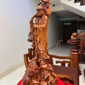 Tượng Cụ Đạt Ma Đứng Nghê Gỗ Sưa Bắc Liền Khối Đục Đẹp Kỹ Sắc Nét G5091