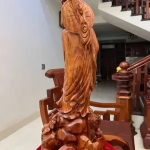 Tượng Cụ Đạt Ma Đứng Nghê Gỗ Sưa Bắc Liền Khối Đục Đẹp Kỹ Sắc Nét G5091
