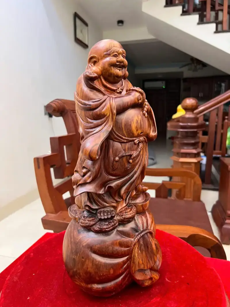 Tượng Di Lặc Chúc Phúc Gỗ Sưa Bắc Liền Khối G5058