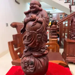 Tượng Di Lặc Chúc Phúc Gỗ Trắc Việt Liền Khối G5008