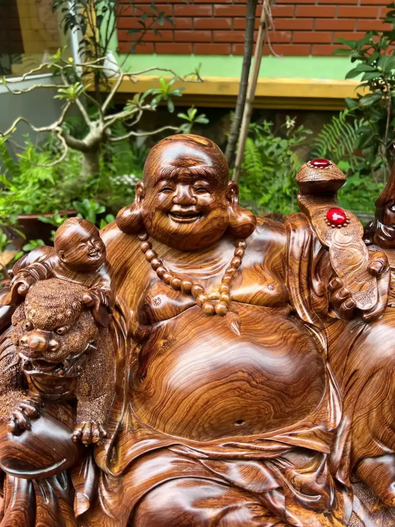 Tượng Di Lặc Ngũ Phúc Ngồi Để Bàn Gỗ Cẩm Gia Lai Siêu Vân To Nặng Liền Khối G5299