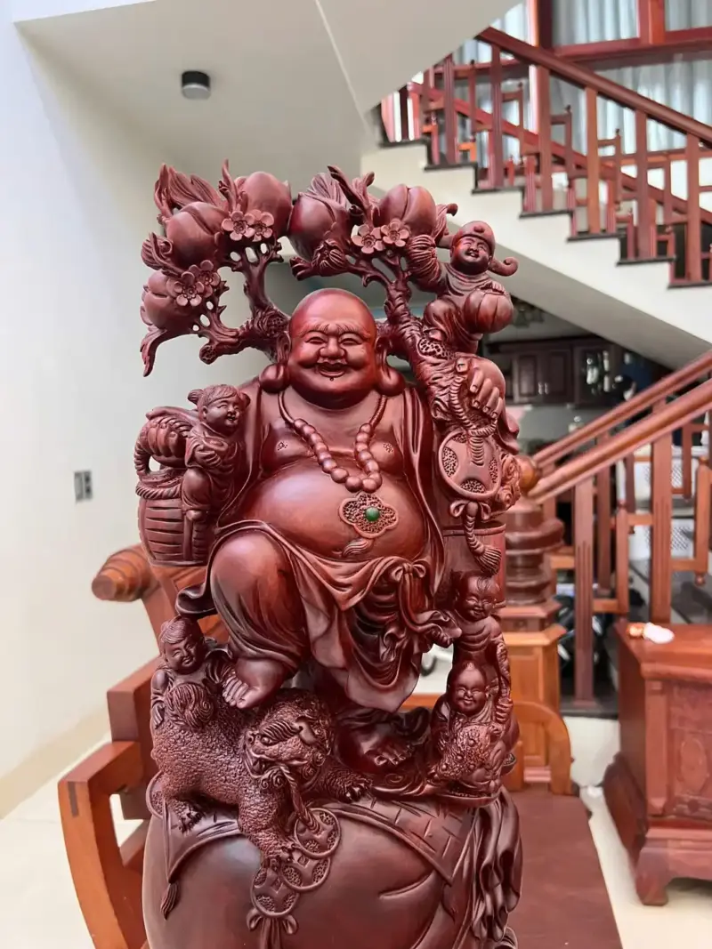 Tượng Di Lặc Ngũ Phúc Vác Đào Gỗ Tử Đàn Liền Khối Đục Kỹ Nét G5009