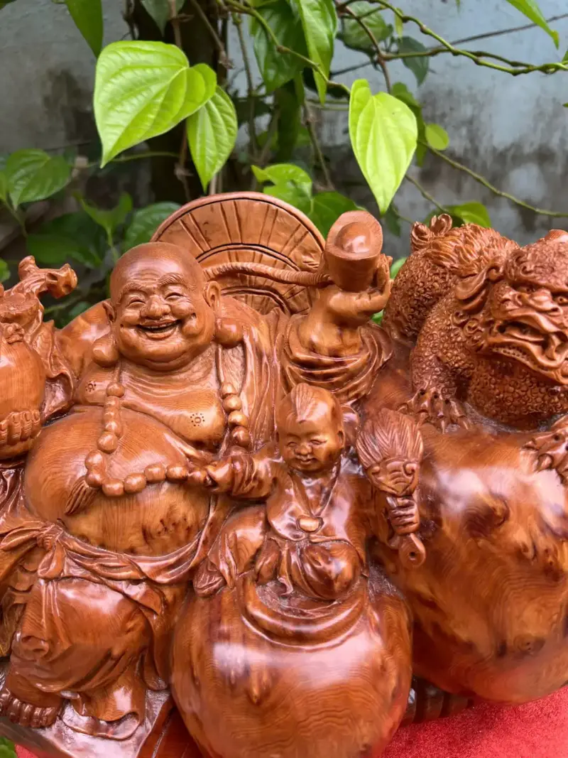 Tượng Di Lặc Tam Phúc Để Bàn Gỗ Nu Ngọc Am Thơm Liền Khối G5313
