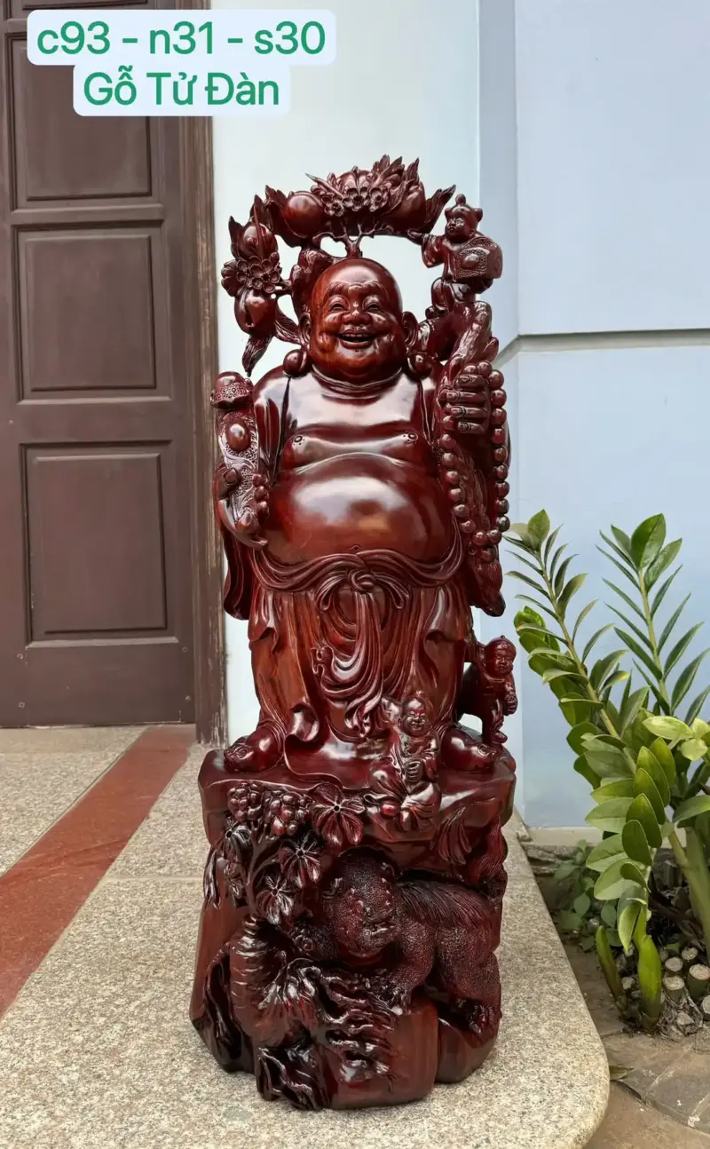 Tượng Di Lặc Tam Phúc Thuần Nghê Hàng Kỹ Đẹp Trạm Tay Sắc Nét Gỗ Tử Đàn Liền Khối G5312