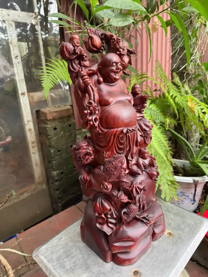 Tượng Di Lặc Đứng Bao Tiền Gỗ Tử Đàn Liền Khối Hàng Đẹp G5318