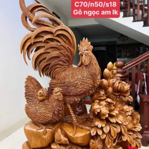 gia-inh-ga-go-ngoc-am-G5089-1_1_Gia Đình Gà Gỗ Ngọc Am Liền Khối Hàng Đục Kỹ Đẹp Giá 8.500 Triệu Kích Thước Cao 70cm, Ngang 50cm, Sâu 18cm Tượng Gia Đình Gà Gỗ Ngọc Am Liền Khối Hàng Đục Kỹ Đẹp G5089