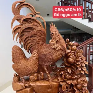 gia-inh-ga-go-ngoc-am-G5146-1_Gia Đình Gà Gỗ Ngọc Am Liền Khối Hàng Nghệ Nhân Giá 8.200 Triệu Kích Thước Cao 66cm, Ngang 50cm, Sâu 19cm Tượng Gia Đình Gà Gỗ Ngọc Am Liền Khối Hàng Nghệ Nhân G5146