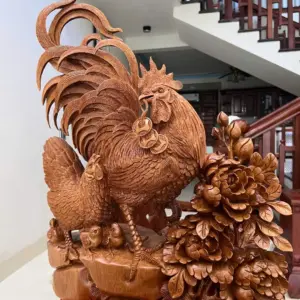 gia-inh-ga-go-ngoc-am-G5146-4_Gia Đình Gà Gỗ Ngọc Am Liền Khối Hàng Nghệ Nhân Giá 8.200 Triệu Kích Thước Cao 66cm, Ngang 50cm, Sâu 19cm Tượng Gia Đình Gà Gỗ Ngọc Am Liền Khối Hàng Nghệ Nhân G5146