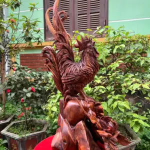 Tượng Gia Đình Gà Gỗ Sưa Bắc Đỏ Hàng Kỹ Liền Khối G5323