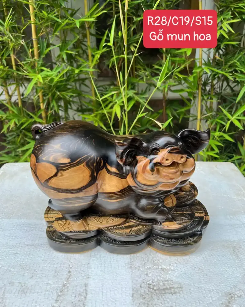 Tượng Heo Lằm Tiền Vàng Gỗ Mun Hoa Hàng Đẹp Liền Khối G5329