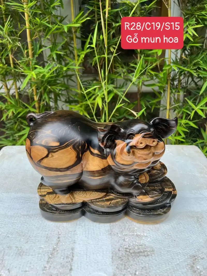 Tượng Heo Lằm Tiền Vàng Gỗ Mun Hoa Hàng Đẹp Liền Khối G5329