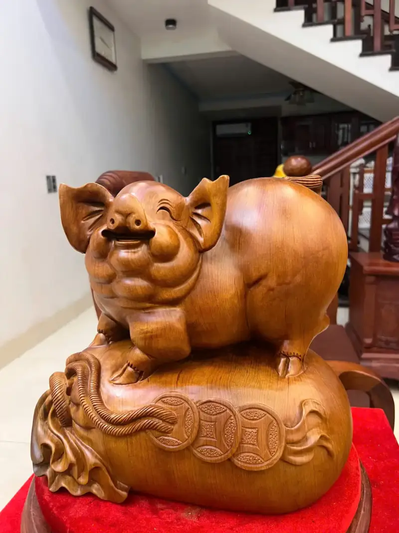 Tượng Heo Nằm Bao Tiền Gỗ Ngọc Am Liền Khối G5093