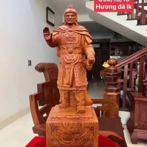 Tượng Hoàng Đế Quang Trung Gỗ Hương Đá Liền Khối G5063