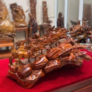 Tượng Mã Đáo Thành Công Gỗ Cẩm Hàng Kỹ Đẹp Liền Khối G5334