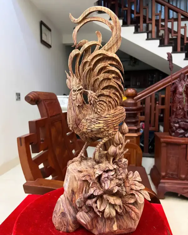 Tượng Nhất Kê Gỗ Sưa Bắc Liền Khối Hàng Nghệ Nhân Tắc Kê Vân Tím Lịm Có Sơn G5014