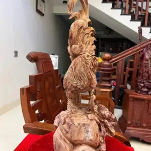 Tượng Nhất Kê Gỗ Sưa Bắc Liền Khối Hàng Nghệ Nhân Tắc Kê Vân Tím Lịm Có Sơn G5014