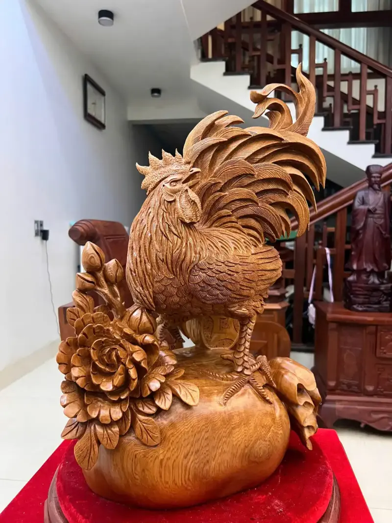 Tượng Nhất Kê Đứng Bao Tiền Gỗ Ngọc Am Hàng Kỹ Liền Khối G5083