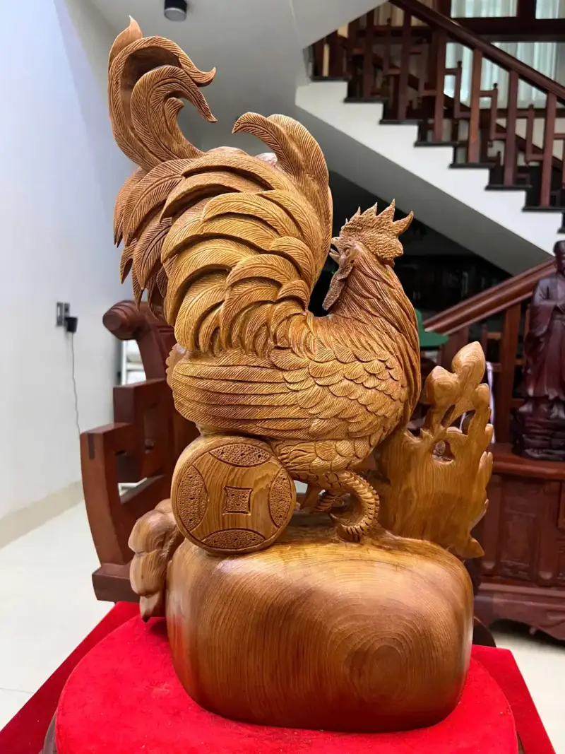 Tượng Nhất Kê Đứng Bao Tiền Gỗ Ngọc Am Hàng Kỹ Liền Khối G5101