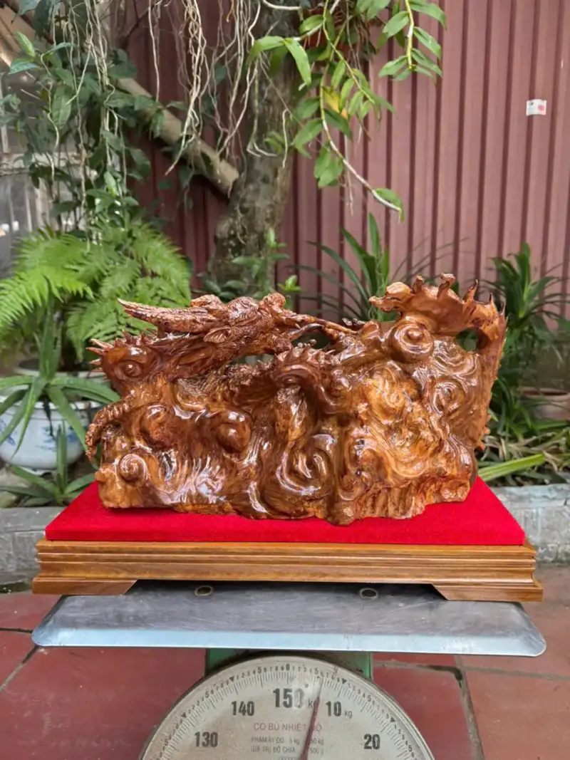 nhat-long-nha-ngoc-go-nu-ngoc-G5339-2 Tượng Nhất Long Nhả Ngọc Gỗ Nu Ngọc Am Kích Thước K Tính Kỷ Liền Khối G5339