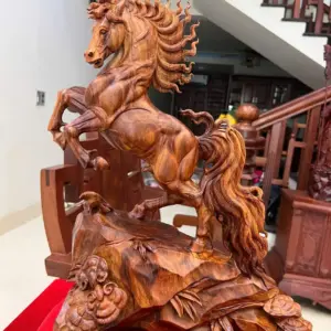 Tượng Nhất Mã Gỗ Sưa Bắc Hàng Kỹ G5018
