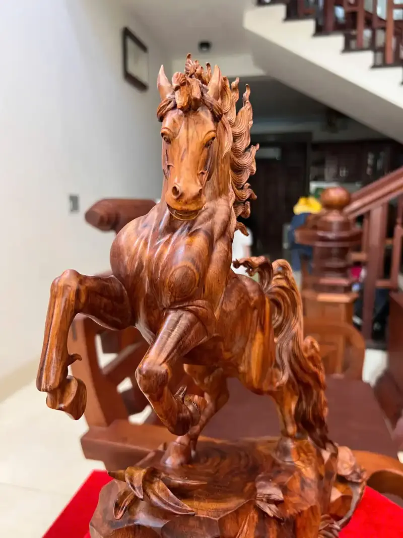 Tượng Nhất Mã Gỗ Sưa Bắc Hàng Kỹ G5018