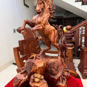 Tượng Nhất Mã Gỗ Sưa Bắc Vân Tím Đẹp Đục Kỹ Liền Khối G5095