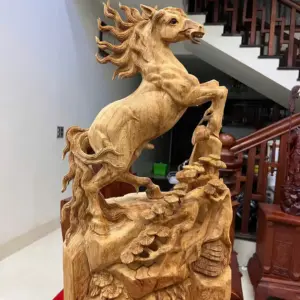 Tượng Nhất Mã Phi Thiên Gỗ Ngọc Am Liền Khối Chất Gỗ Già Nặng Thơm G5020