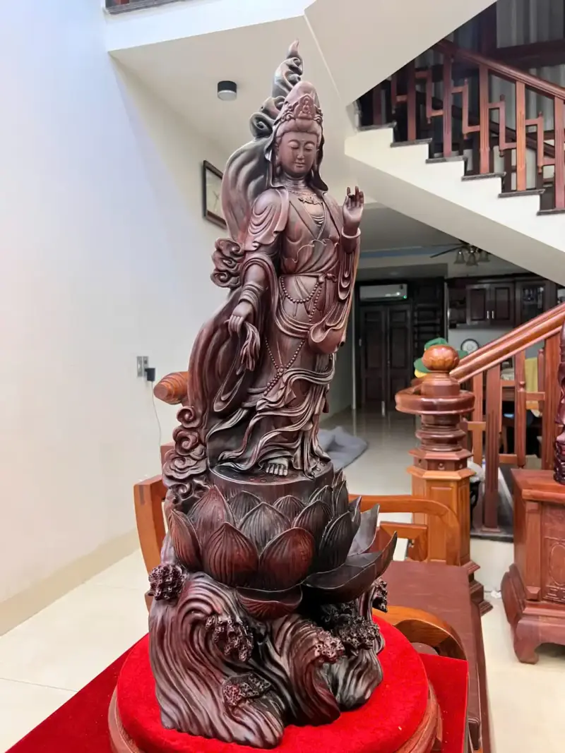 Tượng Phật Bà Gỗ Trắc Việt Hàng Kỹ Liền Khối G5059