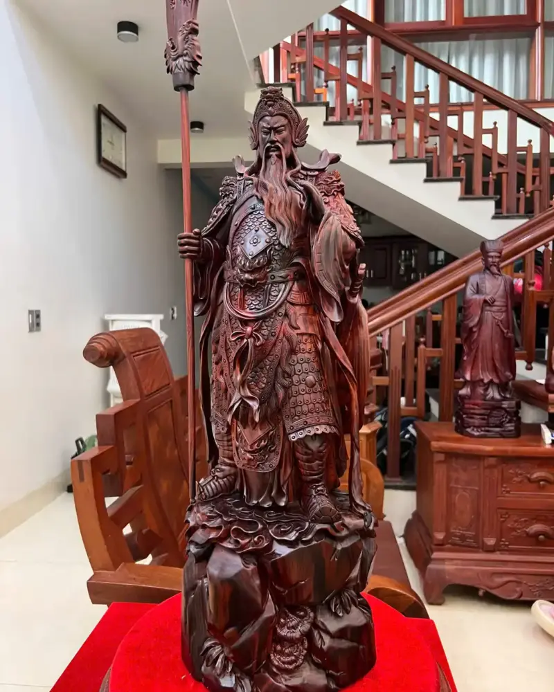 Tượng Quan Công Gỗ Trắc Việt Liền Khối Gỗ Đẹp Hàng Kỹ Đục Sắc Nét G5137