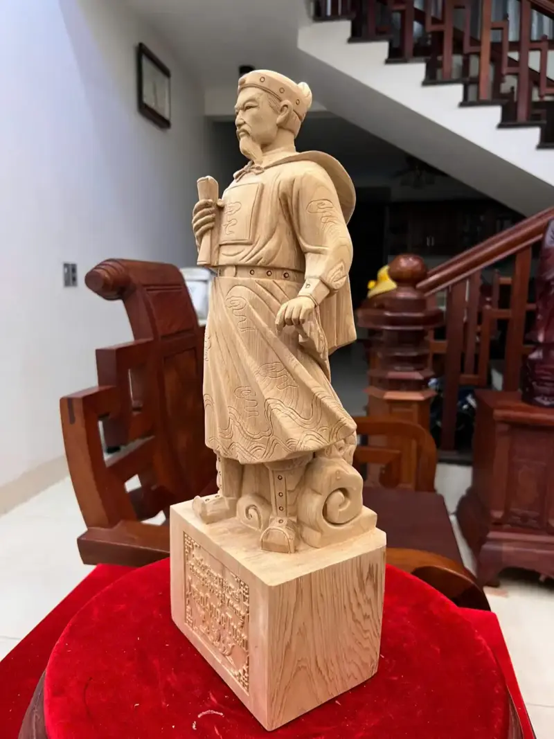 Tượng Trần Quốc Tuấn Ngọc Am Liền Khối G5034