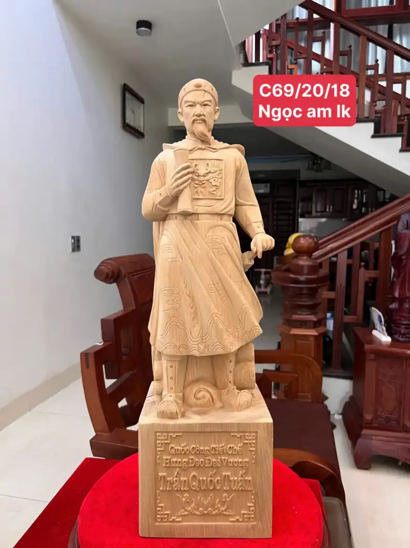 Tượng Trần Quốc Tuấn Ngọc Am Liền Khối Có Sơn G5036