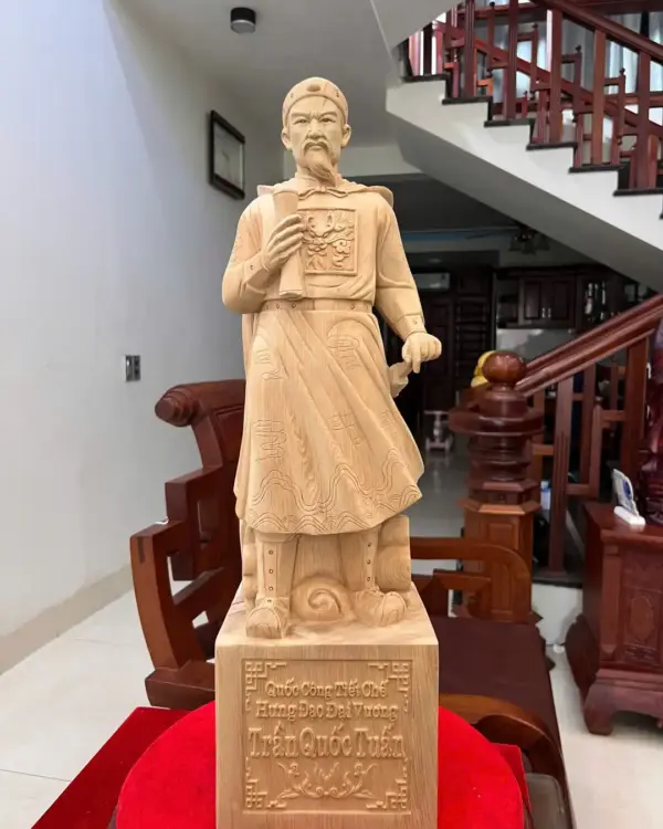 tran-quoc-tuan-G5036-2_Trần Quốc Tuấn Ngọc Am Lk Giá 4.200 Triệu Kích Thước Cao 69cm, Ngang 20cm, Sâu 18cm Tượng Trần Quốc Tuấn Ngọc Am Liền Khối Có Sơn G5036