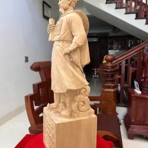 Tượng Trần Quốc Tuấn Ngọc Am Liền Khối Có Sơn G5036