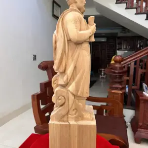 Tượng Trần Quốc Tuấn Ngọc Am Liền Khối Có Sơn G5036
