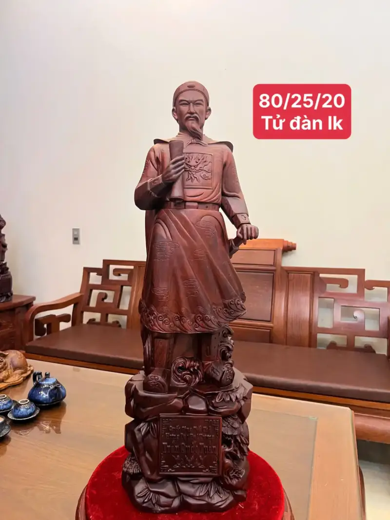 Tượng Trần Quốc Tuấn Tử Đàn Liền Đẹp G5037