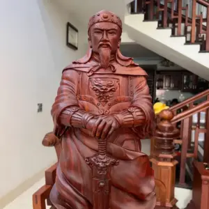 Tượng Trần Quốc Tuấn Chống Kiếm Gỗ Tử Đàn Liền Khối Đục Kỹ Đẹp G5110