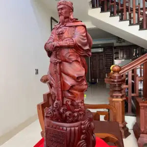 Tượng Trần Quốc Tuấn Chống Kiếm Gỗ Tử Đàn Liền Khối Đục Kỹ Đẹp G5110