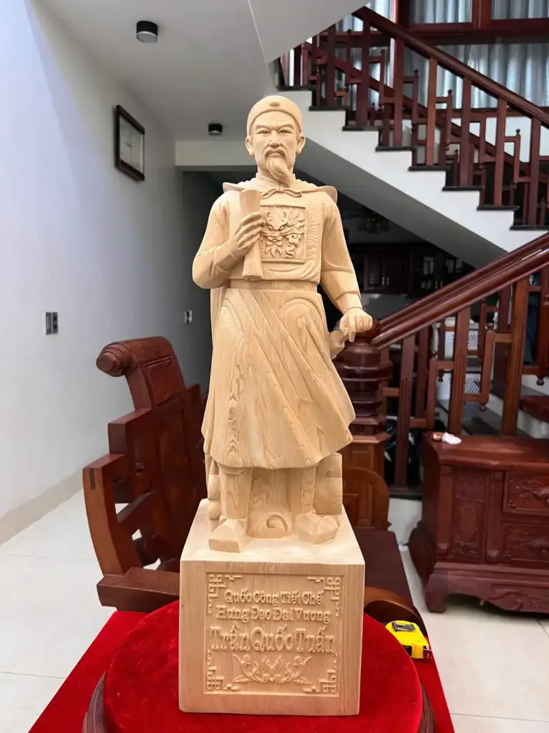 Tượng Trần Quốc Tuấn Gỗ Ngọc Am Mộc Đẹp Có Sơn G5027