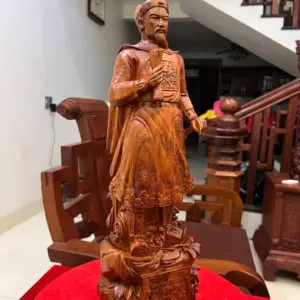 Tượng Trần Quốc Tuấn Gỗ Sưa Bắc Liền Khối G5028