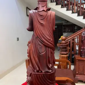 Tượng Trần Quốc Tuấn Gỗ Tử Đàn Hàng Đục Kỹ Đẹp Liền Khối G5122
