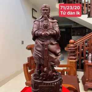 Tượng Trần Quốc Tuấn Gỗ Tử Đàn Liền Khối G5141