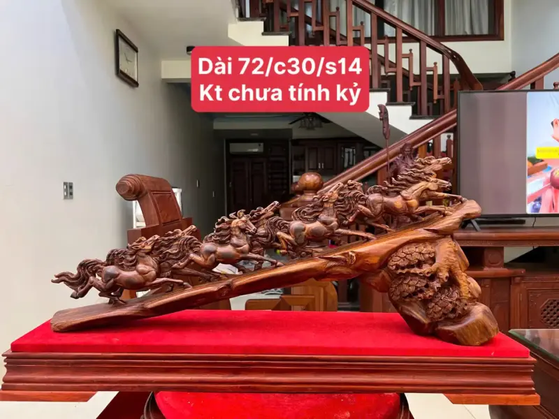 Tượng Cầu Bát Mã Gỗ Sưa Bắc Phôi Gỗ Già Vân Tím KT:30x72x14