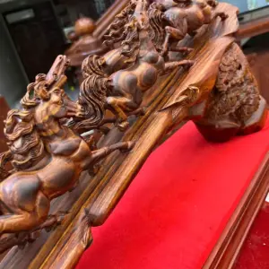 Tượng Cầu Bát Mã Gỗ Sưa Bắc Phôi Gỗ Già Vân Tím KT:30x72x14