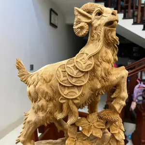 z7638394705997_ad77003d1bfb1f415c531db8cda6c2a4 Tượng Gỗ Nhất Dê Gỗ Ngọc Am Liền Khối Gỗ Già Thơm 73 - 35 - 15